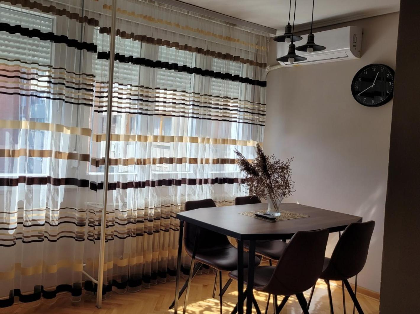 Duka Apartment Ni Exterior foto