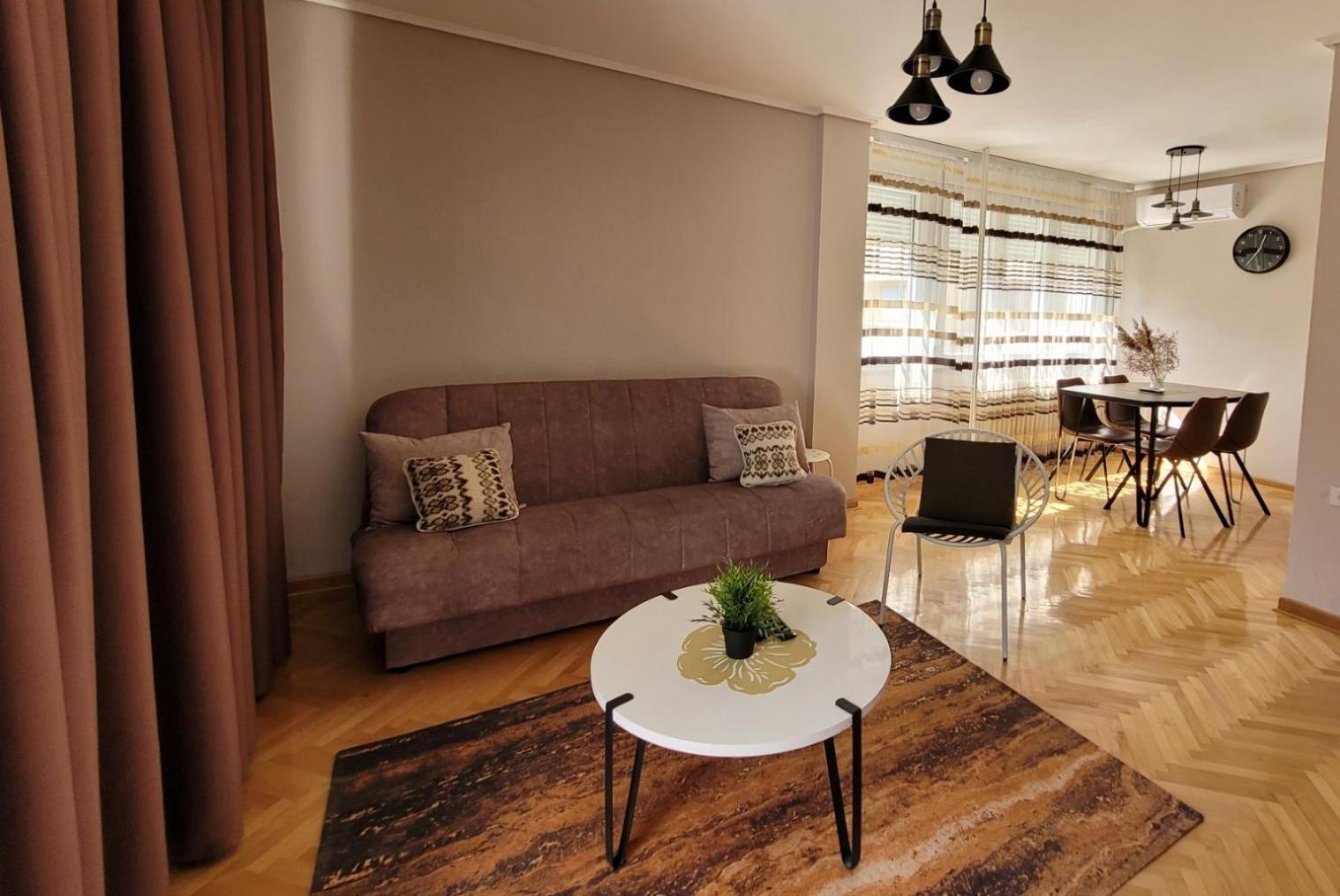 Duka Apartment Ni Exterior foto